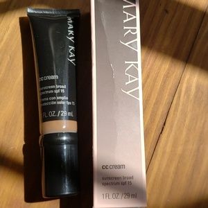 CC Cream Very Deep